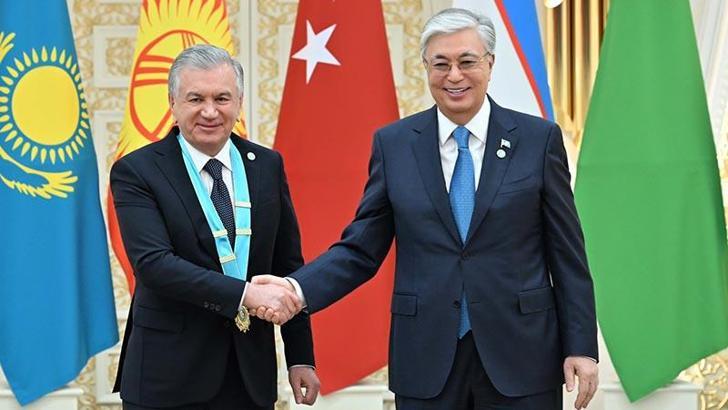 Mirziyoyev'e Türk Dünyası Ali Nişanı taltif edildi
