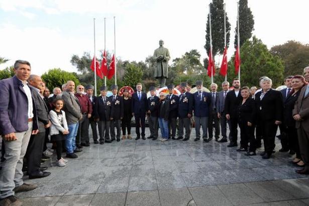 Bayraklı'da hayat 2 dakikalığına durdu