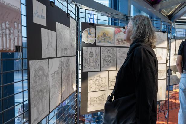 Japon öğrenciler geleneksel Türk mimarisi örneklerinden sergi açtı