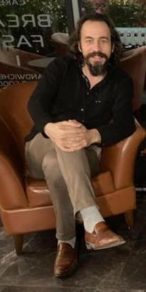 Eskişehir'de ekskavatöre çarpan kamyonetteki baba-kız öldü (2)