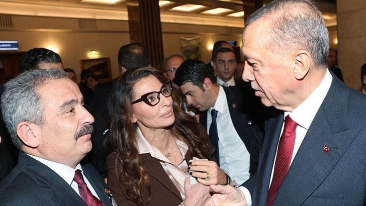 Gazeteciler, ErdoÄŸan'a yeÅŸil pasaport talebini iletti