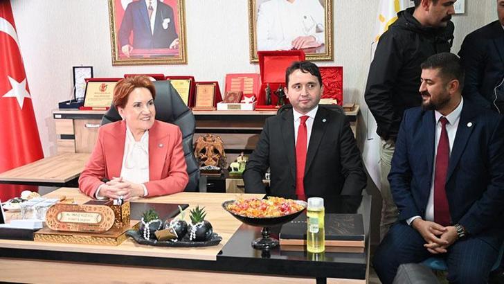 Akşener: Kim yaparsa yapsın bunun adı darbedir