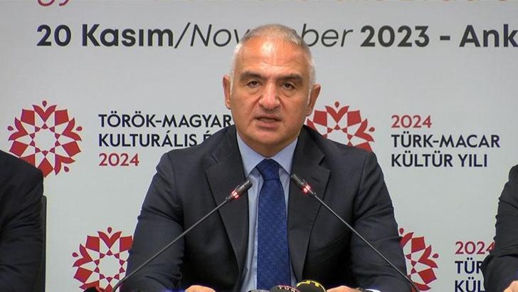 Bakan Ersoy: Kültür sanat değerlerimizin Macaristan'da en çarpıcı şekilde tanıtılmasını istiyoruz
