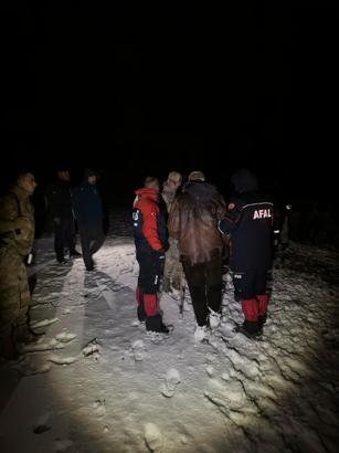 Ağrı'da mahsur kalan 3 çoban ve 3 bin küçükbaş, AFAD tarafından kurtarıldı