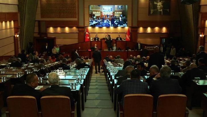 İETT'nin 2024 yılı bütçesi İBB Meclisi'nde kabul edildi