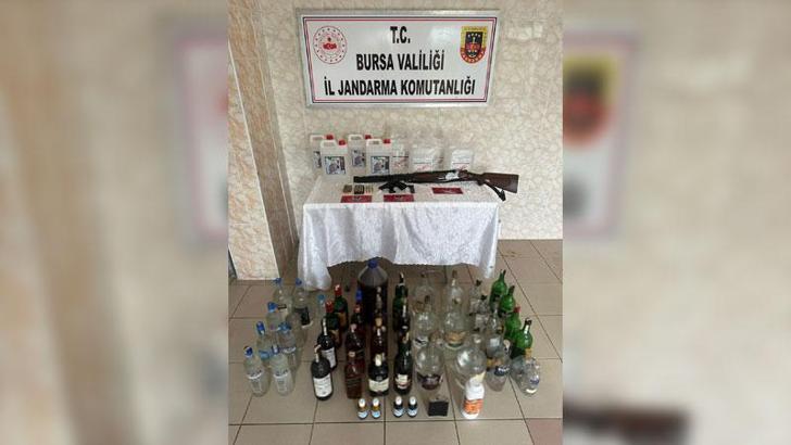 Bursa'da 100 bin TL değerinde sahte içki ele geçirildi; 1 gözaltı