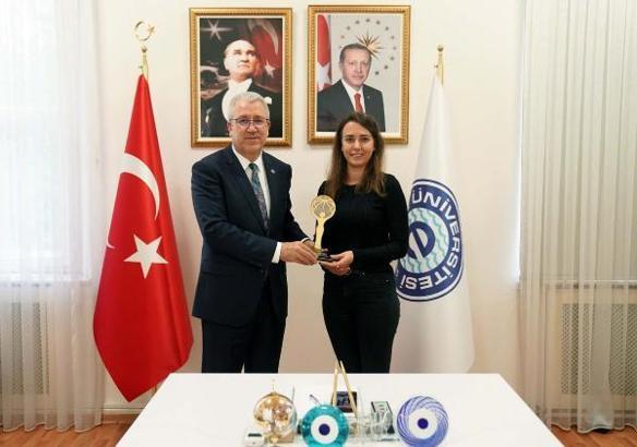 Ege Teknopark firması AnadOlive Gıda'ya 'Sıfır Atık' kategorisinde birincilik ödülü