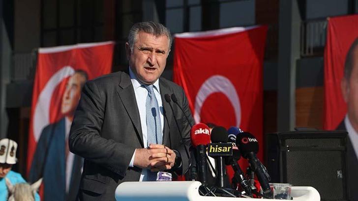 Bakan Bak: Çocuklarımıza kültürümüzü öğretmeliyiz