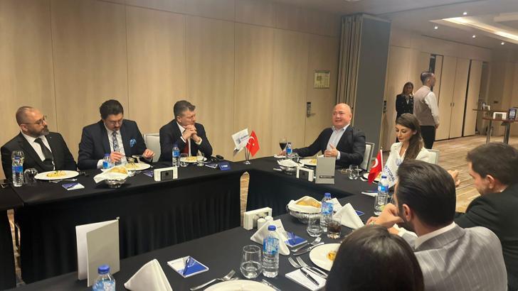 Integral Yatırım ve GYİAD Ekonomi Finans Sohbetlerinde buluştu