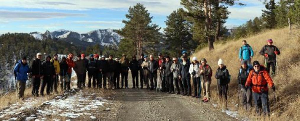 'Öğretmenler Günü' için doğada 20 kilometre yürüdüler