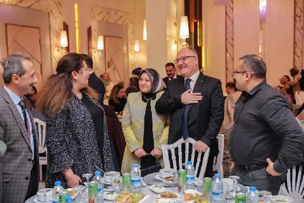 Sivas Belediyesi'nden 24 Kasım Öğretmenler Günü etkinliği