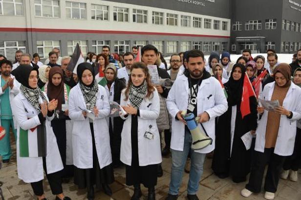 Sağlıkçılardan Gazze'deki meslektaşlarına destek açıklaması