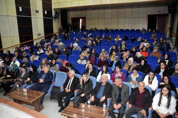 Bitlis’te ‘Nemrut’un eteğinde Bitlisli kadınlarla buluşuyoruz’ etkinliği düzenlendi