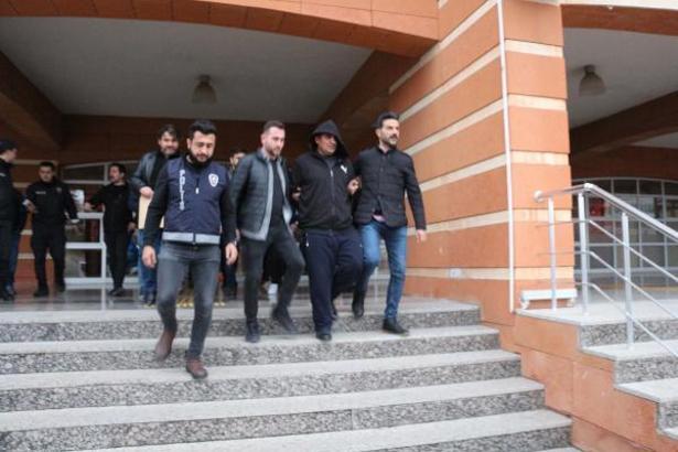 Çankırı'da eşini bıçaklayarak öldüren koca tutuklandı