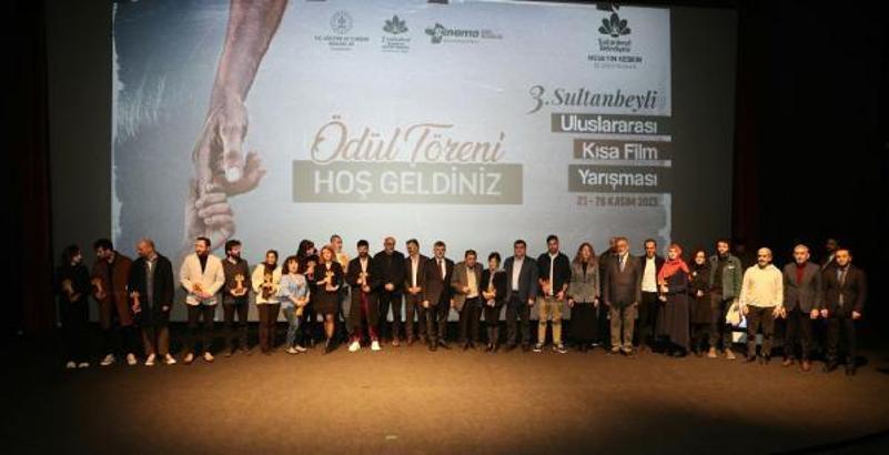 Sultanbeyli Uluslararası Kısa Film Yarışması'nda ödüller sahiplerini buldu