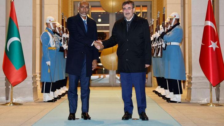 Cumhurbaşkanı Yardımcısı Yılmaz, Maldivler Cumhurbaşkanı Muizzu'yla görüştü