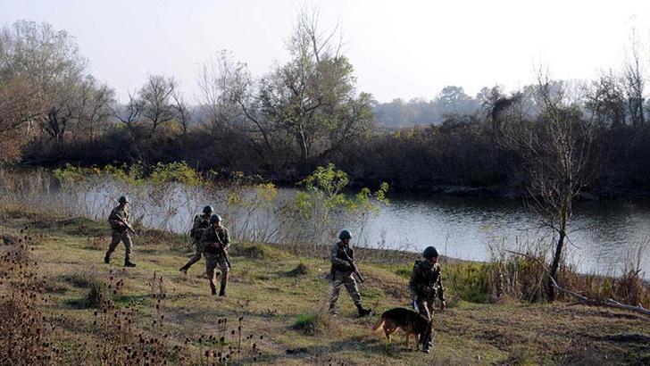 Yunanistan'a kaçan 13 terör şüphelisi Edirne'de yakalandı