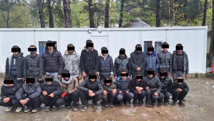 Kırklareli'de 489 düzensiz göçmen yakalandı