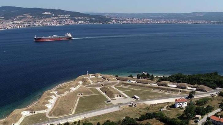 Çanakkale Boğazı, gemi geçişine kapatıldı