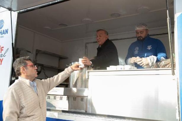 Seyhan Belediyesi'nden sabah çorbası