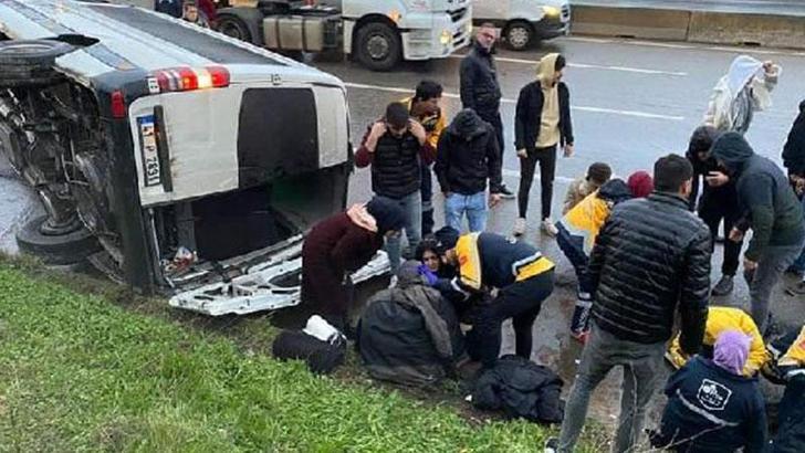 Kocaeli'de işçi servisi devrildi: 1’i ağır 9 yaralı