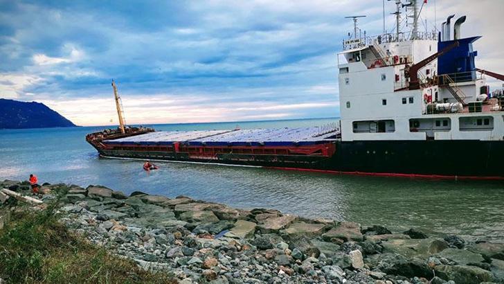 Karaya oturan kuru yük gemisi için 2 kurtarma seçeneği