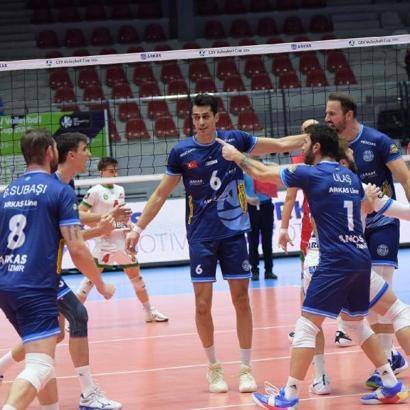 Arkas Spor – Neftohimik Burgas: 3-0