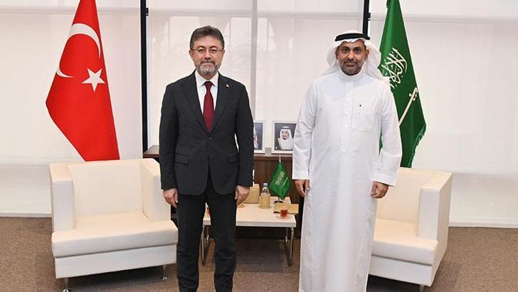 Bakan Yumaklı, Suudi Arabistan’da resmi temaslarda bulundu