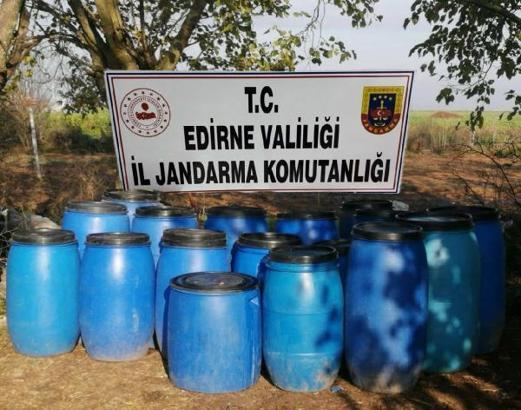Edirne’de 2 bin litre sahte şarap ele geçirildi