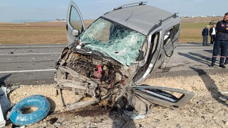 Siirt'te 3 aracın karıştığı kaza; TIR şoförü öldü, 1'i ağır 2 yaralı