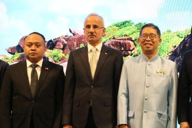 Bakan Uraloğlu: Tayland'la ticaret hacmimiz, 1,8 milyar dolar seviyesine ulaştı