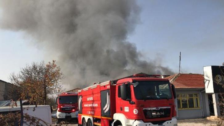 Kayseri'de mobilya fabrikasında yangın