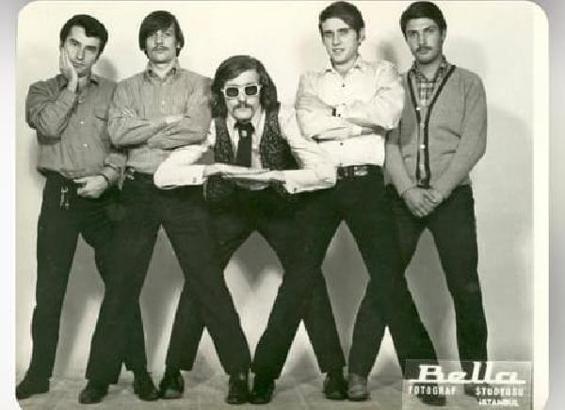 Apaşlar grubunun gitaristi Yalçınkaya Tümay vefat etti