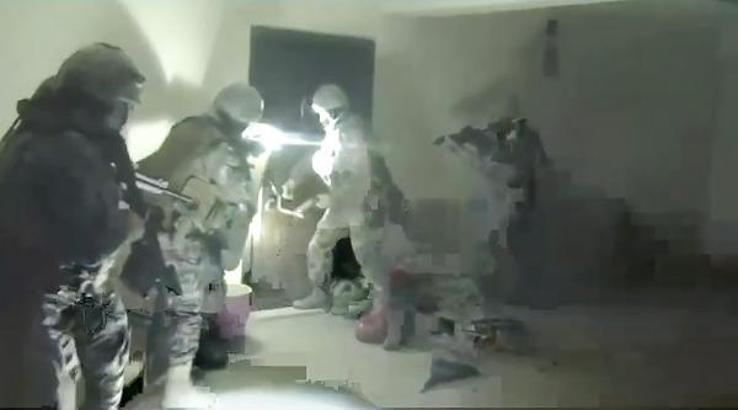 Ağrı'da uyuşturucu satıcılarına dron destekli operasyon; 27 gözaltı