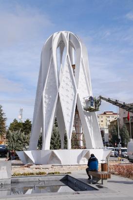 Niğde’ye Şehitler Anıtı