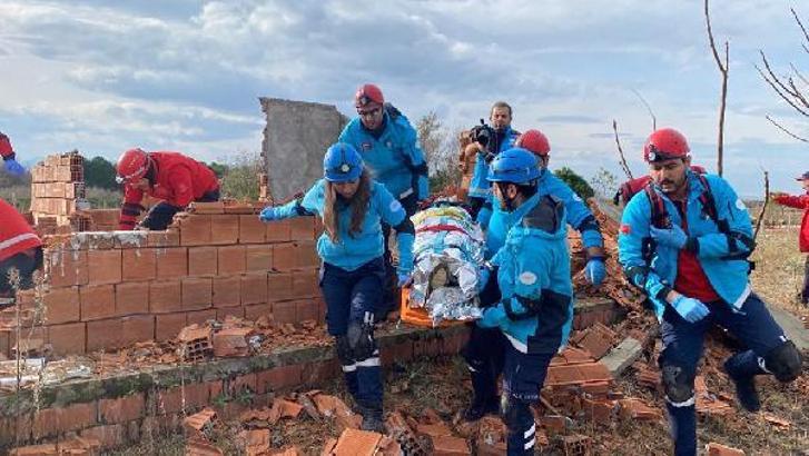 Samsun'daki sel tatbikatı gerçeğini aratmadı