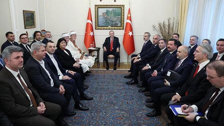 Cumhurbaşkanı Erdoğan, Türkiye'nin Atina Büyükelçiliğini ziyaret etti