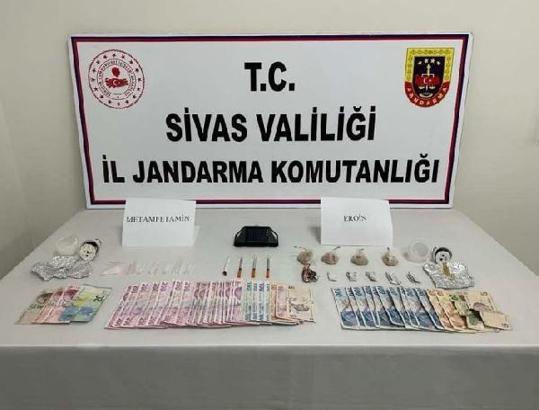 Sivas'ta uyuşturucu operasyonu: 6 gözaltı