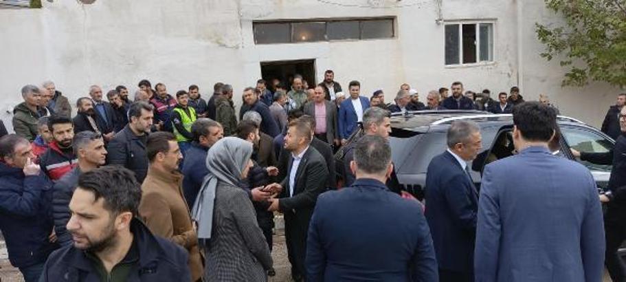 Vali Akkoyun’dan vefat eden şehit annesinin ailesine taziye ziyareti