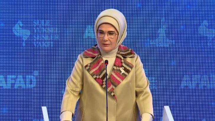 Emine Erdoğan: Türkiye milli gelirine oranla dünyanın en cömert ülkesi