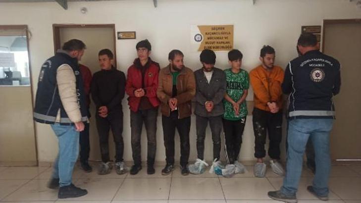 Amasya'da 8 kaçak göçmen yakalandı