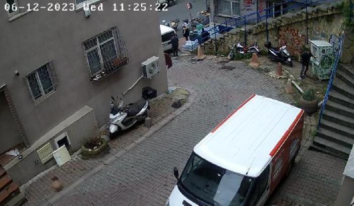 Beyoğlu'nda 12 saat süren hırsızlık