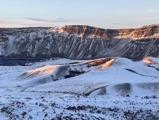 Beyaza bürünen Nemrut'ta piknik