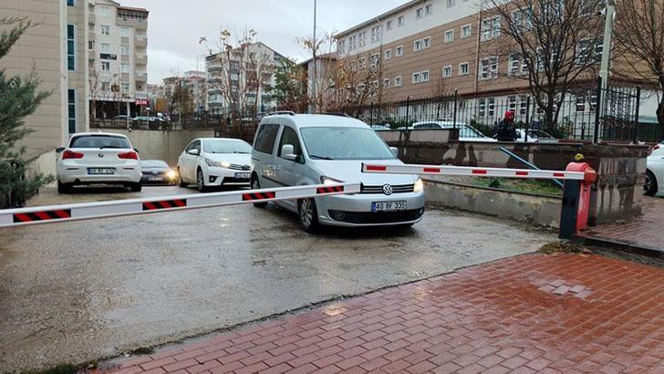 'Zimmete para geçirme' suçundan tutuklanan 3 belediye çalışanı kefaletle serbest