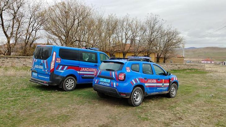 Kırşehir'de 2 eve saldırıda 3 kişiyi yaralayan şüpheliler yakalandı