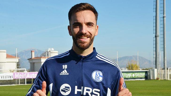 Schalke 04'ü Kenan Karaman ayakta tutuyor