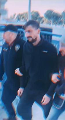 İzmir'de 2 firari hükümlü yakalandı