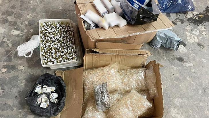 İstanbul'da kaçak ilaç operasyonu: 3 kişi tutuklandı