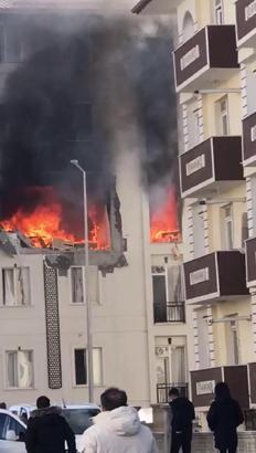 Kars'ta 5 katlı binada patlama: 6 yaralı