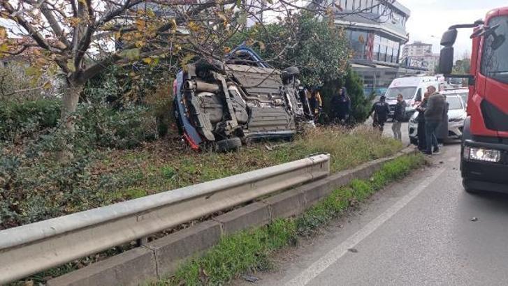 Otomobil devrildi; sürücü sıkıştı